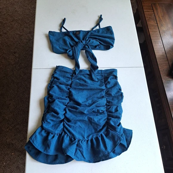 Shein Teal Ruched Two Piece Skirt Set - Picture 2 of 7
